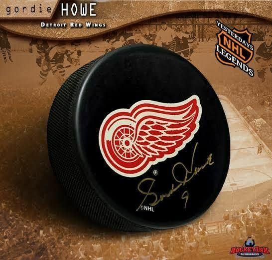 GORDİE HOWE Detroit Red Wings Diskini İmzaladı - İmzalı NHL Diskleri