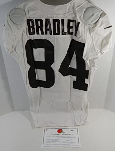 2021 Cleveland Browns Ja'marcus Bradley 84 Oyun Kullanılmış Beyaz Antrenman Forması 38 4-İmzasız NFL Oyun Kullanılmış
